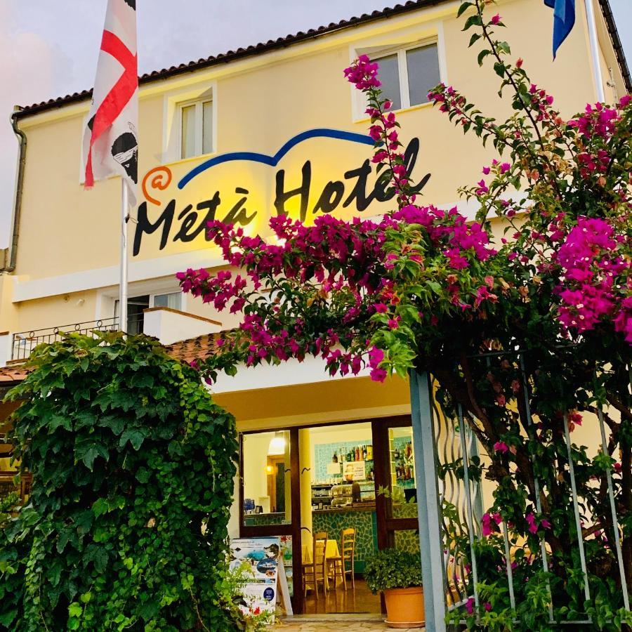 Meta Hotel Santa Teresa Gallura Bagian luar foto