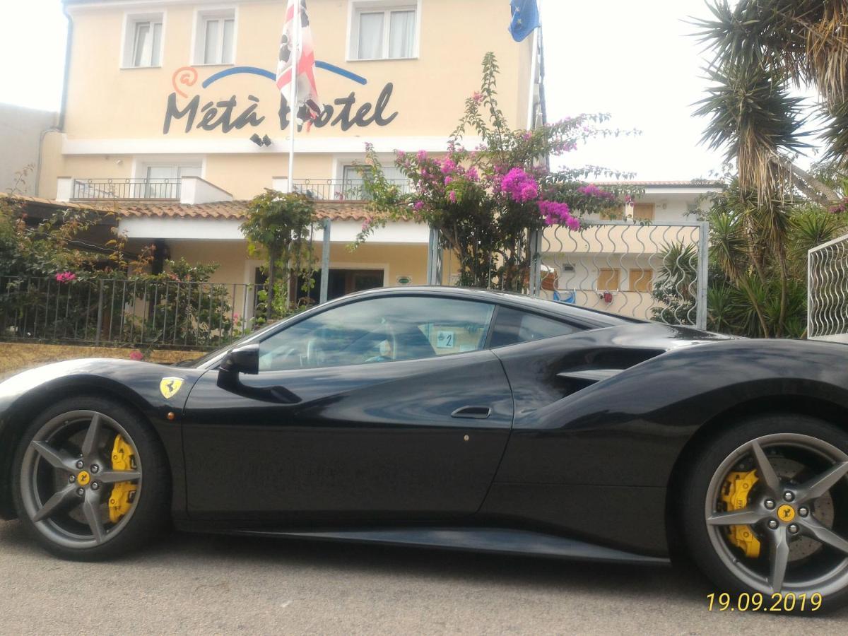 Meta Hotel Santa Teresa Gallura Bagian luar foto