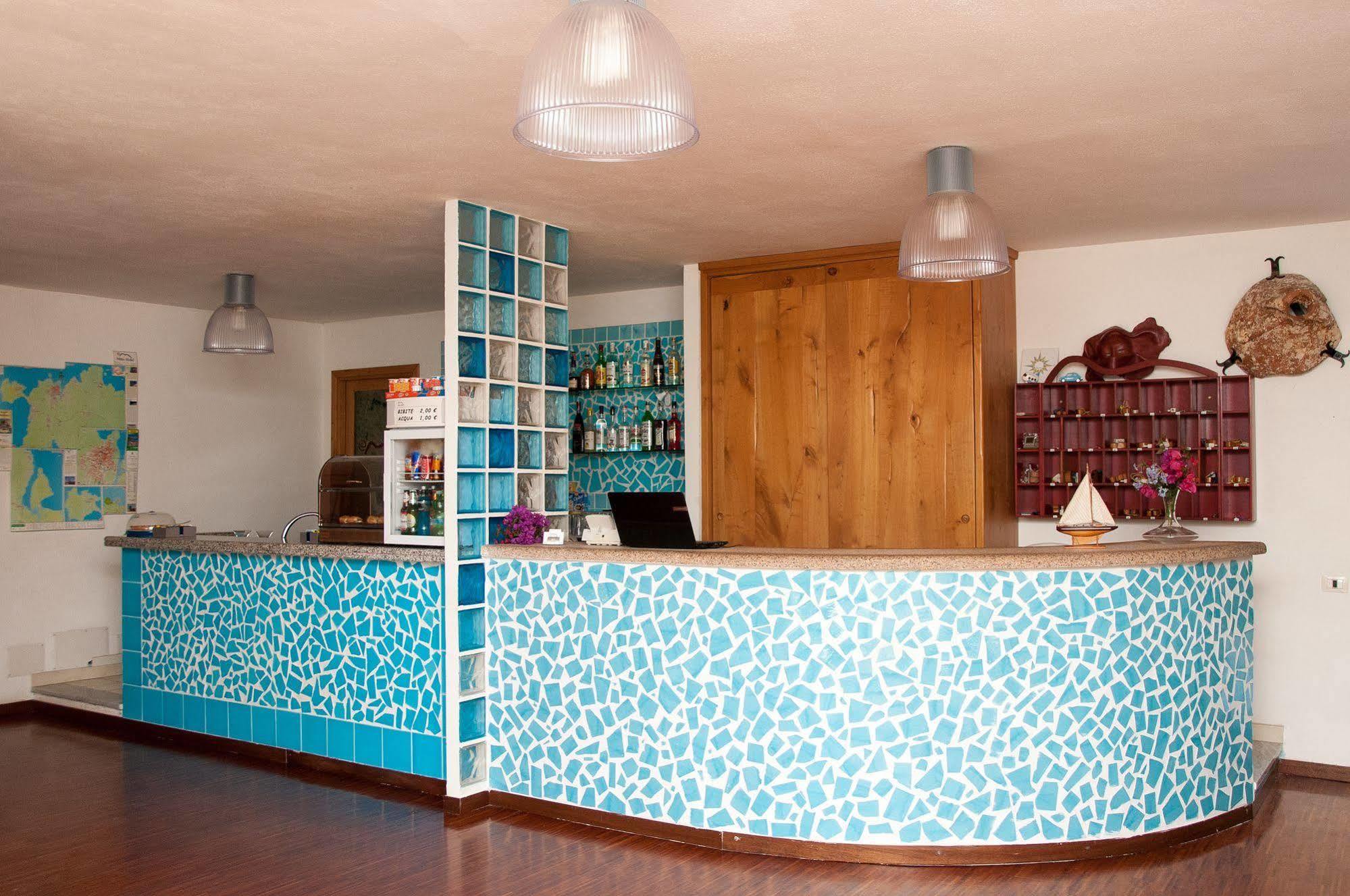 Meta Hotel Santa Teresa Gallura Bagian luar foto
